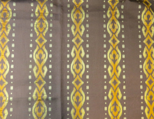 Renaissance Brown And Gold Design